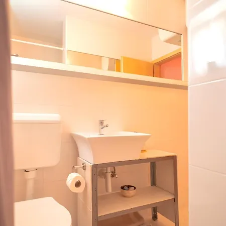 Tihari - Zf Hvar Apartman